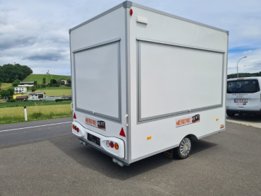 Verkaufsanhänger & Food Trailer „Basic 302023A“ kaufen – Ihr kompakter Partner für den Erfolg